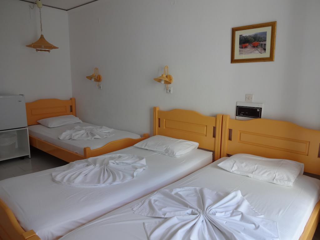 Remezzo Hotel & Studios ปีตาโกเรโย ภายนอก รูปภาพ