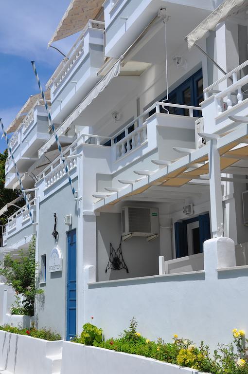 Remezzo Hotel & Studios ปีตาโกเรโย ภายนอก รูปภาพ