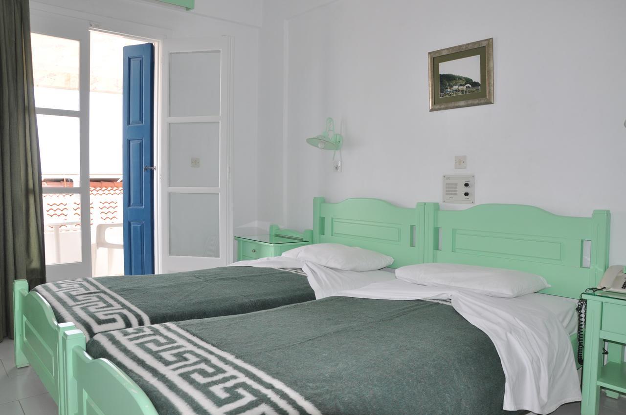 Remezzo Hotel & Studios ปีตาโกเรโย ภายนอก รูปภาพ